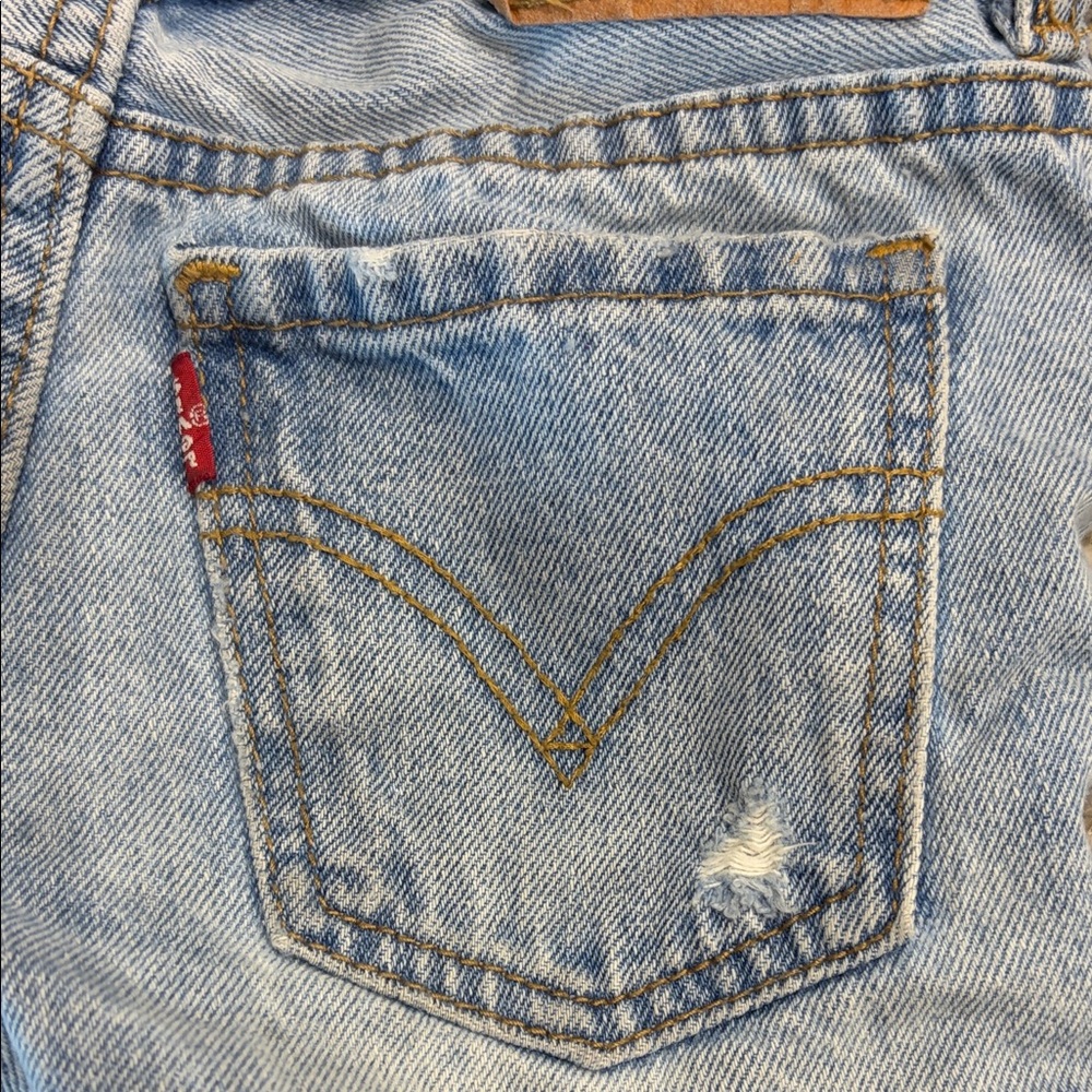 Levi's Light Blue Denim Kids Shorts - Picture 3 of 15